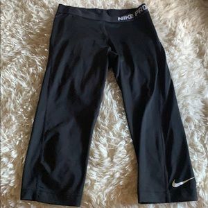 Nike Pro Dri-fit mid leggings